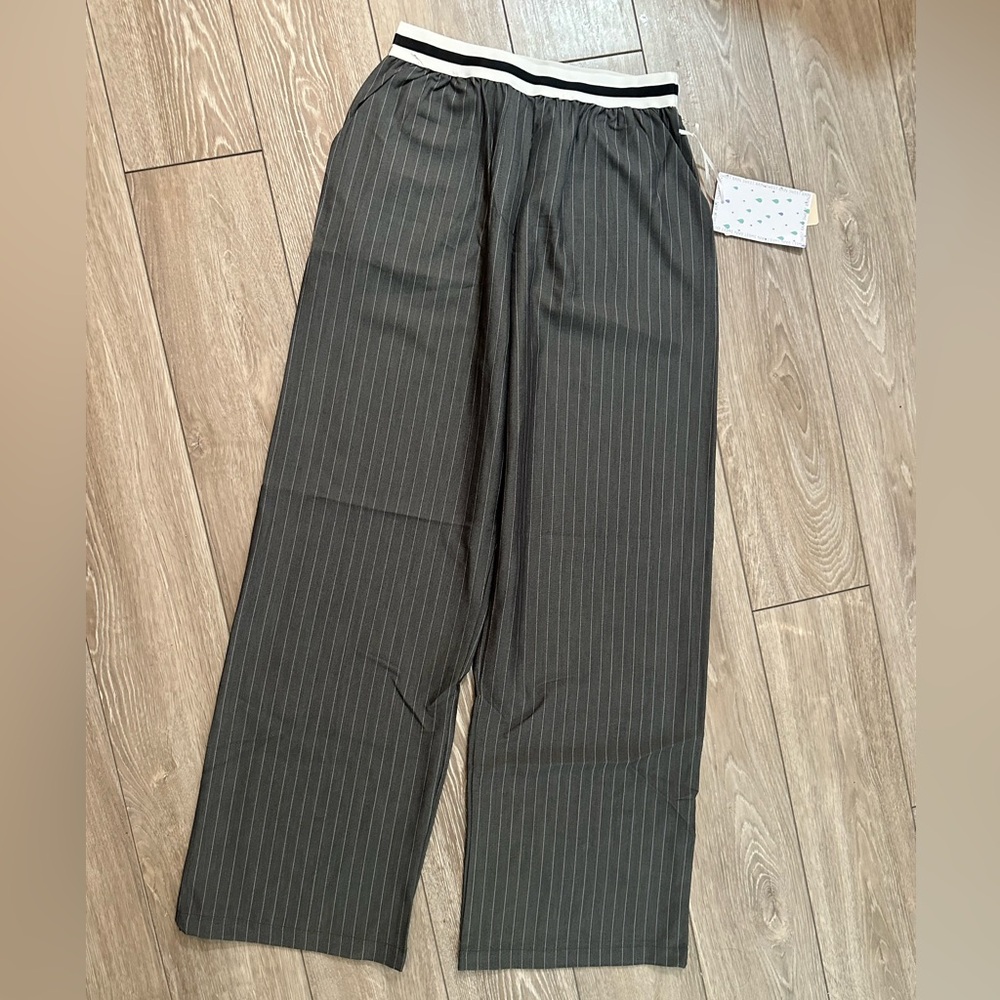 NWT Sweet Rain Gray Wide Leg Dress Pants For Women Size S
